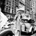 Il giornale Social Justice venduto per le strade di New York City - Dorothea Lange