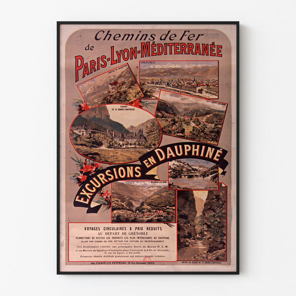 Vintage-Poster Dauphiné, Ausflüge PLM, in einem feinen Rahmen an einer hellen Wand präsentiert.