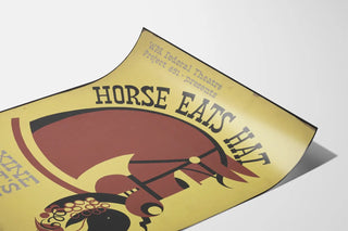 Vintage-Horse-Eats-Hat-Poster - Wanddekoration Theater
