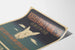 Poster vintage giapponese art déco con testa di volpe stilizzata