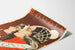 Poster vintage Romola con ritratti femminili e castello medievale